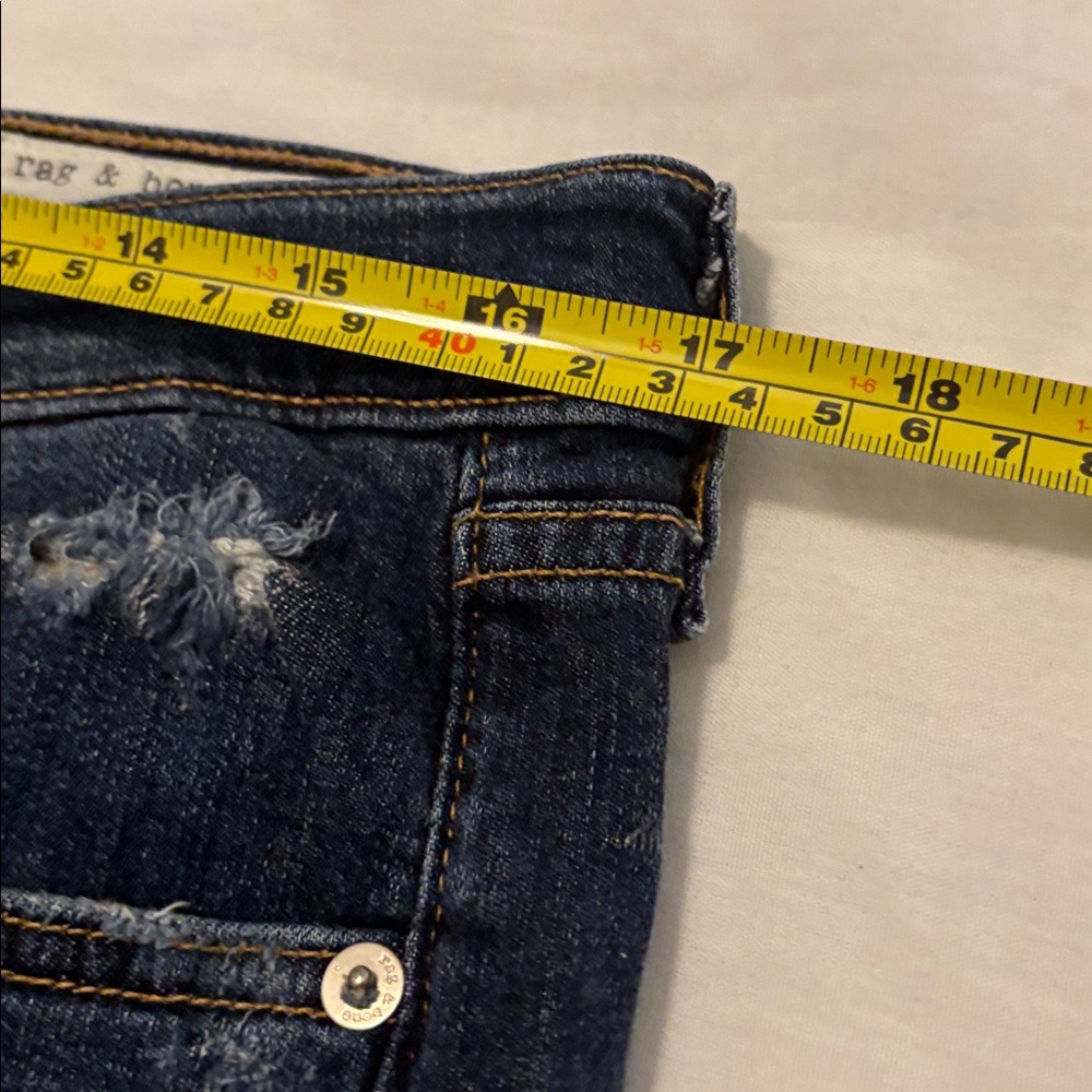 rag & bone Collette Capri jeans SZ 32 distressed dark rinse skinny leg soft - Picture 8 of 14